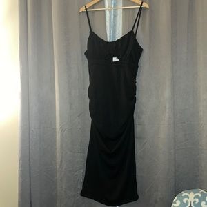 Black Knit Dress w/ Front Cutout: Size: 16